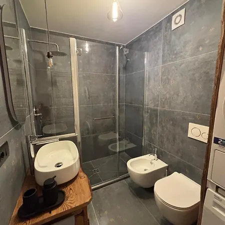 Apartament Rifugio Tra Le Stelle Av - Cozy Floor Terrace With Mountain Views